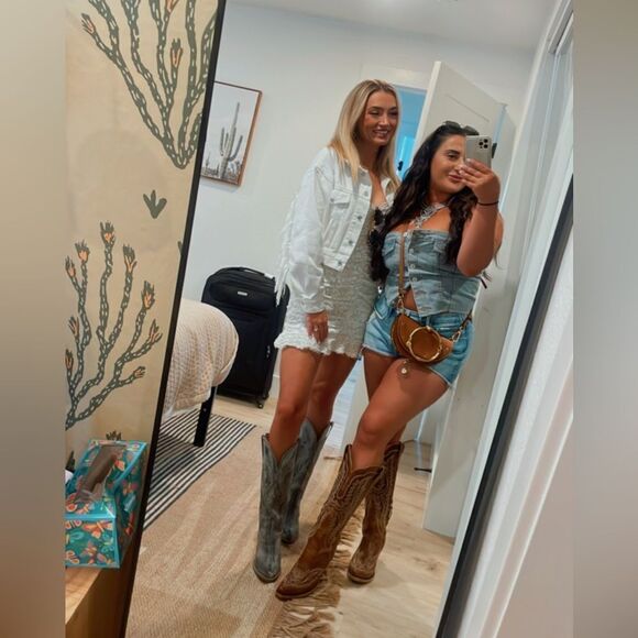 Denim top  - Picture 4 of 7